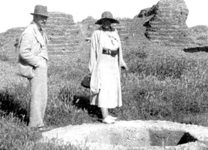 Max Mallowan and Agatha Christie-min